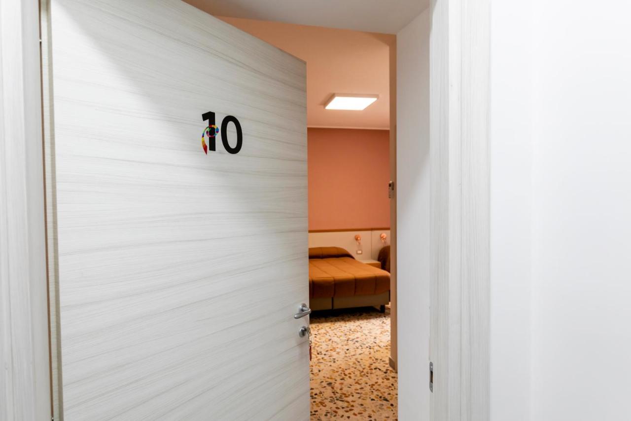 Spira Mirabilis Napoli Hotel Kültér fotó