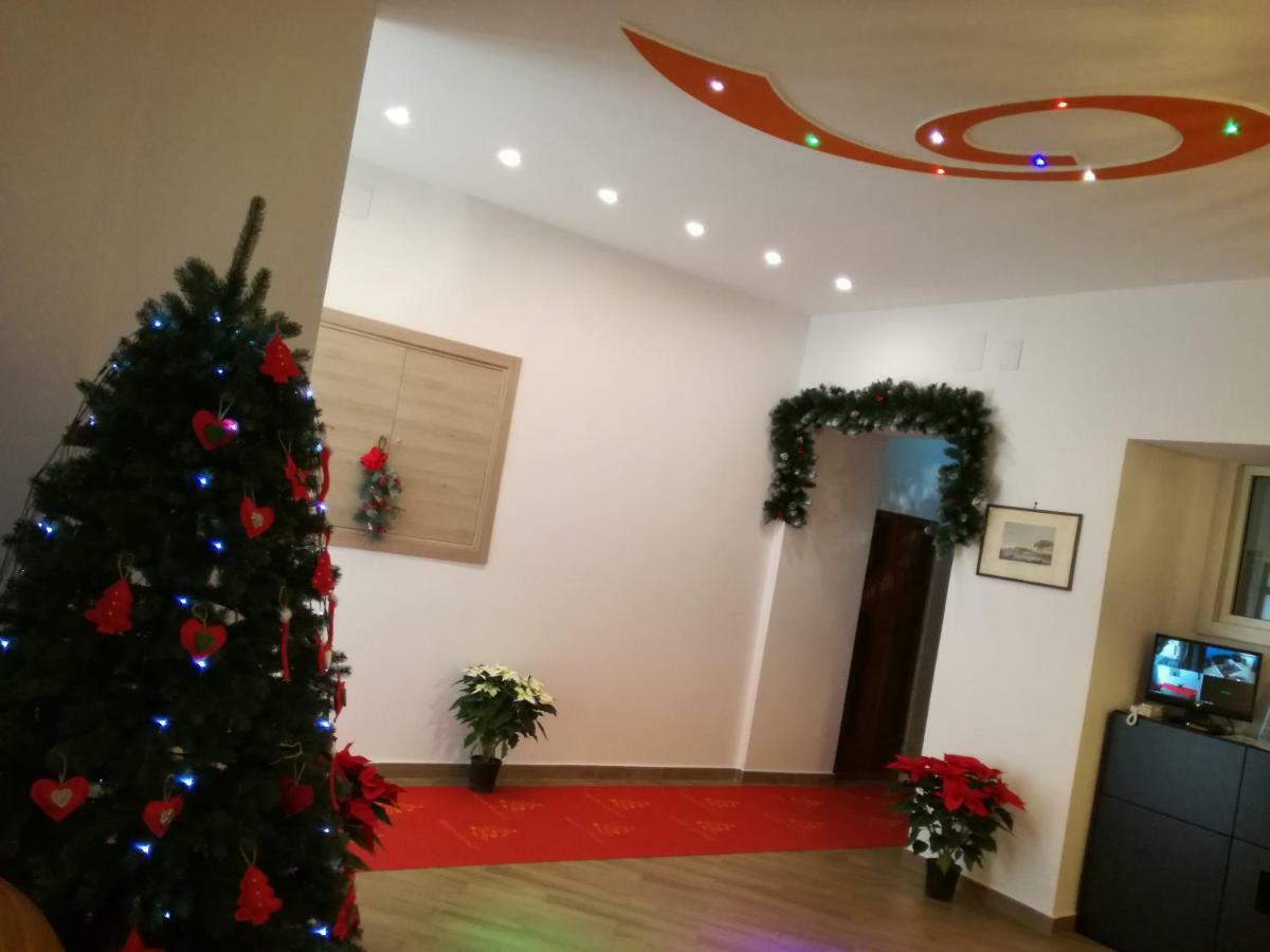 Spira Mirabilis Napoli Hotel Kültér fotó